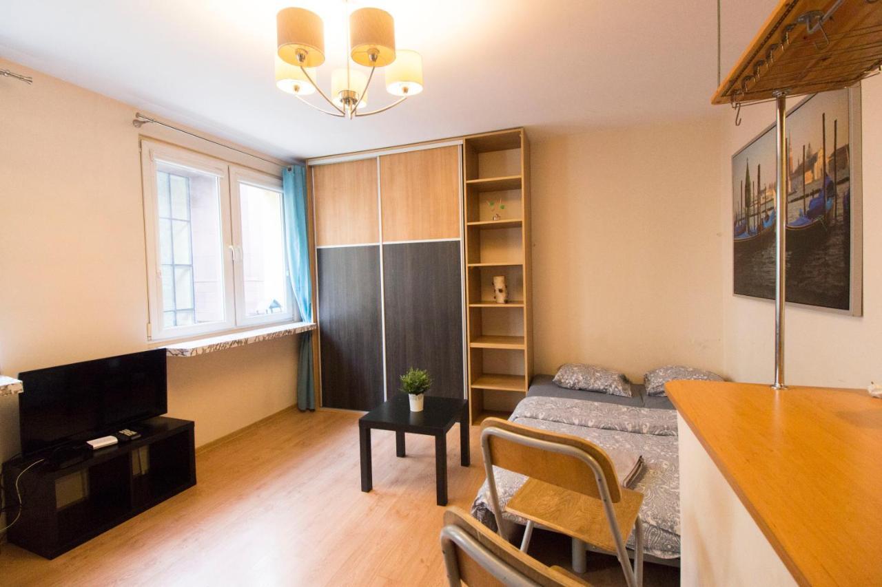 Happy Apartments - Economy Breslavia Esterno foto