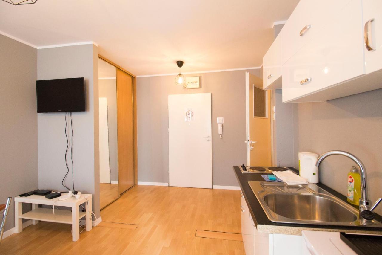 Happy Apartments - Economy Breslavia Esterno foto