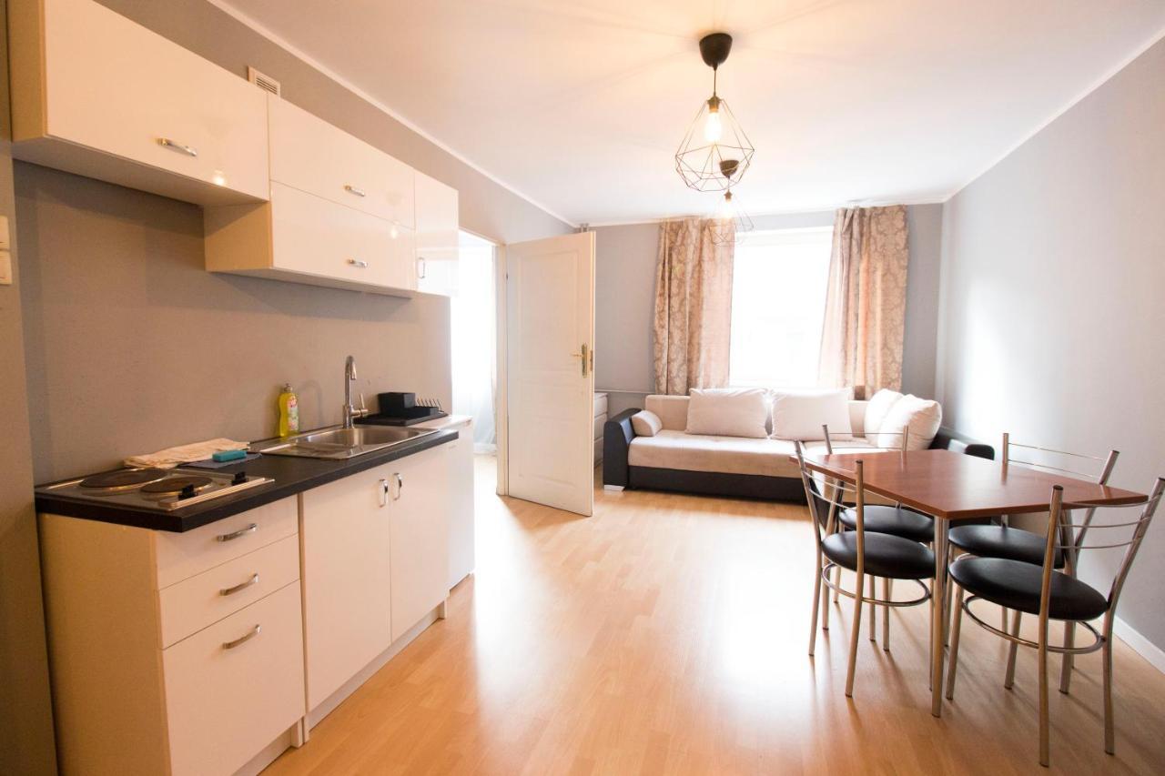 Happy Apartments - Economy Breslavia Esterno foto